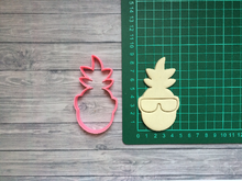 Pineapple with Sunglasses Cookie Cutter